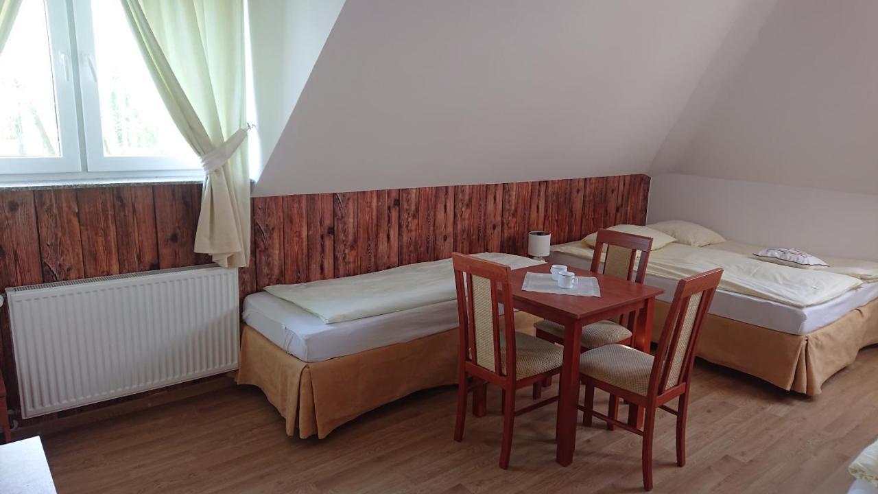 Letnia Willa Jacuzzi & Sauna Дарлово Экстерьер фото