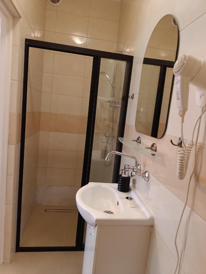 Letnia Willa Jacuzzi & Sauna Дарлово Экстерьер фото
